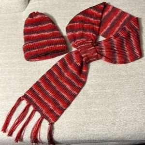 Woman's Handmade Scarf and Hat